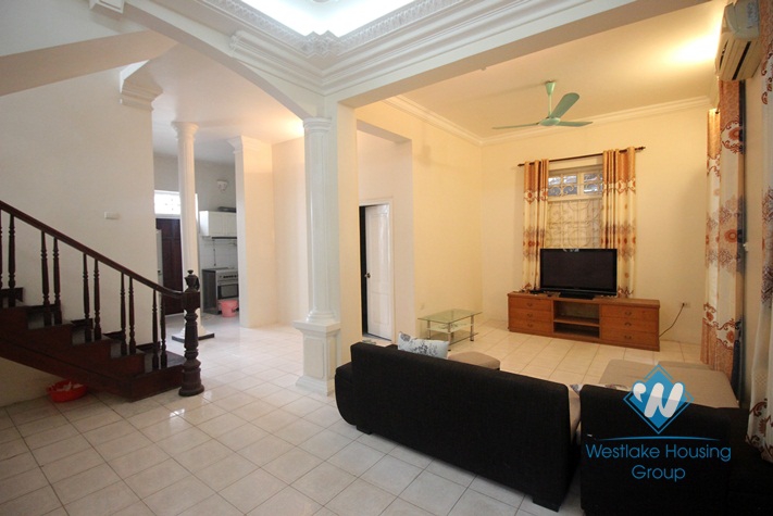A beautiful house for rent in Au co, Tay ho, Ha noi